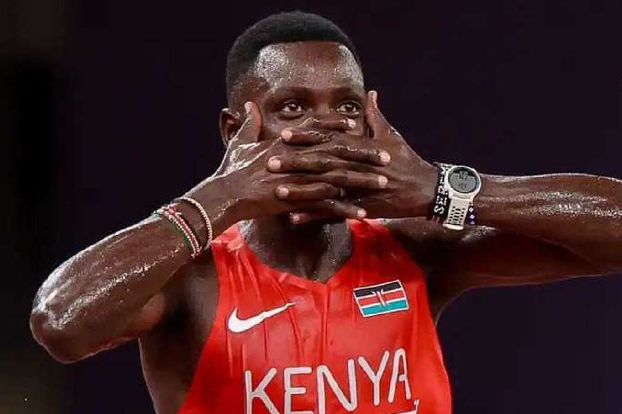 Kenya’s Edmund Serem celebrates bronze