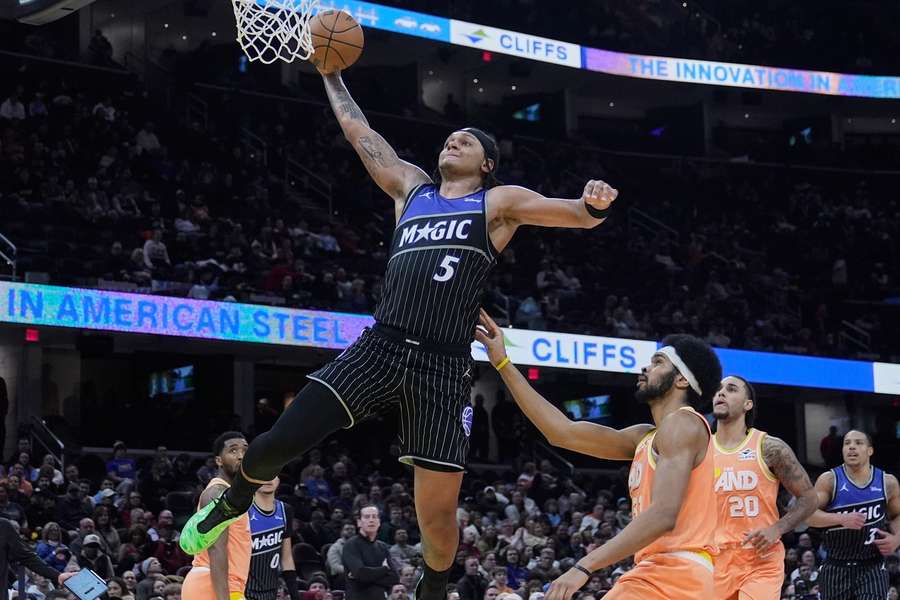 Dunk von Paolo Banchero