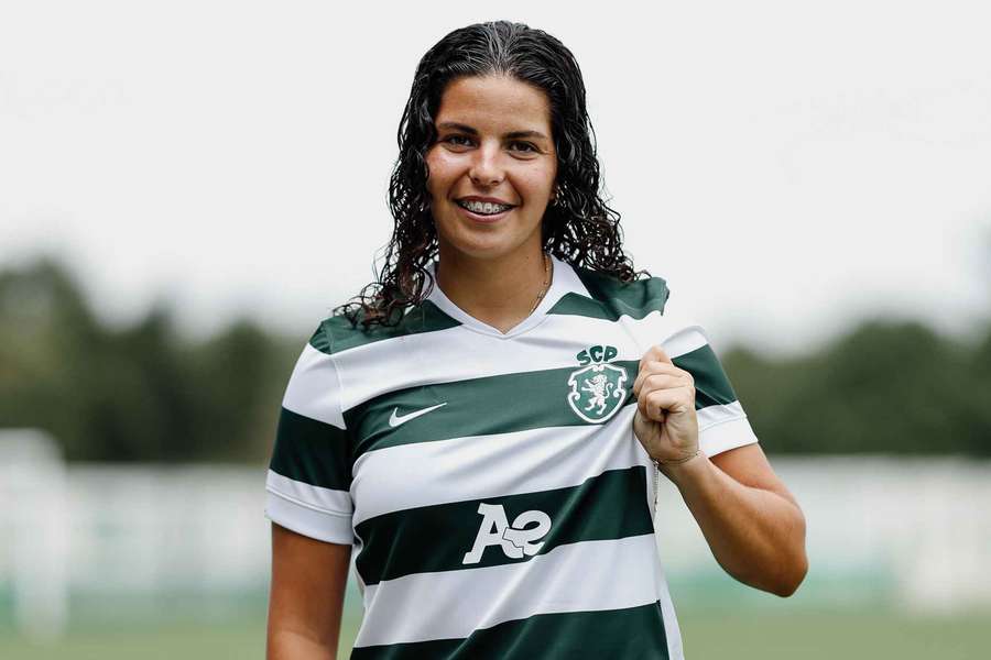Andreia Bravo renova com o Sporting