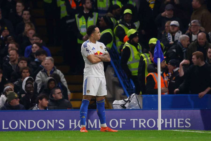 Noah Okafor fez o segundo golo do Leeds, aos 73 minutos