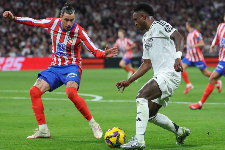 Vini teve atuação de destaque no segundo tempo
