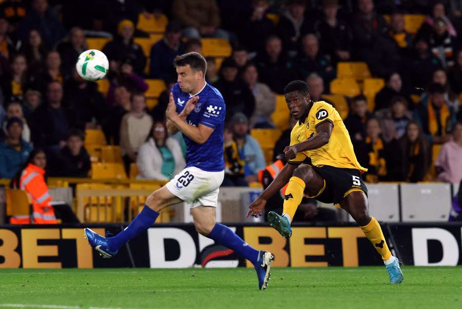 Wolverhampton eliminou o Everton