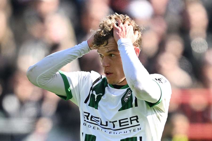 Robin Hack ärgert sich über eine vergebene Torchance