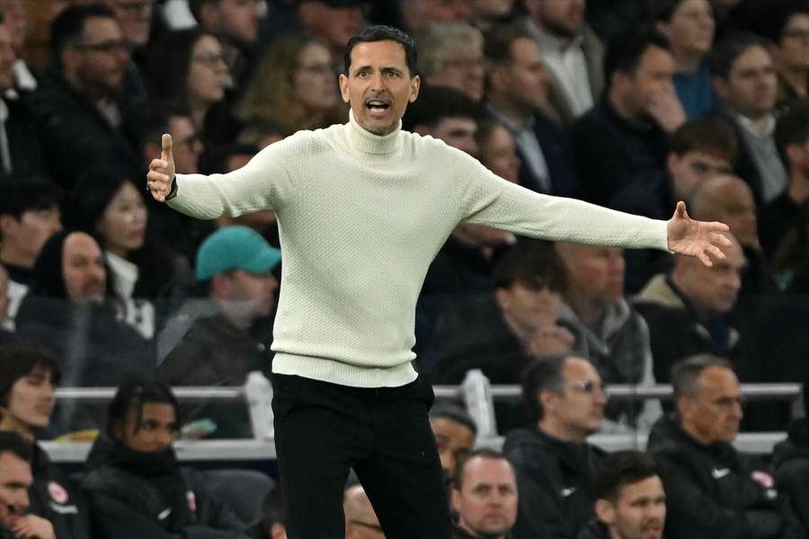 Dino Toppmöller und Eintracht Frankfurt haben sich eine gute Ausgangsposition für das Rückspiel gegen Tottenham erarbeitet.