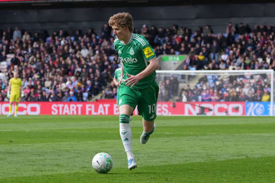 Eddie Howe to Assess Anthony Gordon Fitness Ahead of Brighton Clash as Newcastle Seek to End Four-Match Losing Streak — image 1