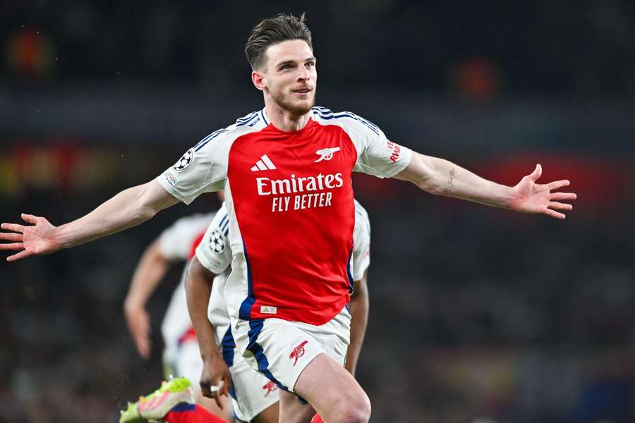 Declan Rice viveu uma noite mágica e fez dois golaços de falta