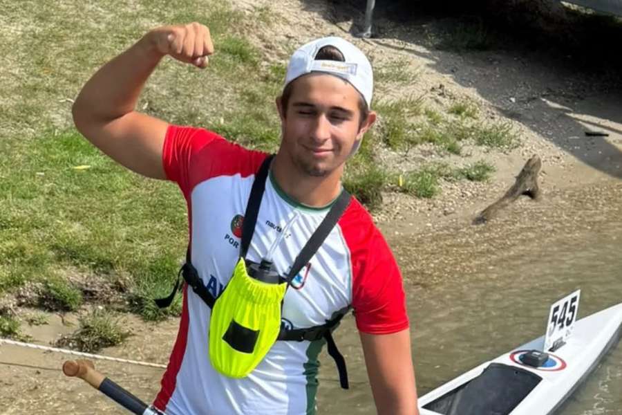 Leonardo Barbosa celebra conquista