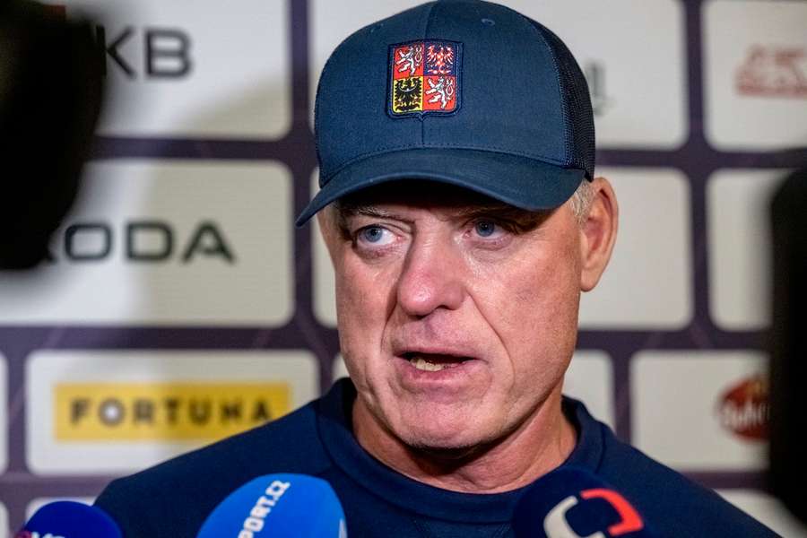 Trenér národního týmu Radim Rulík. Trenér národního týmu Radim Rulík.