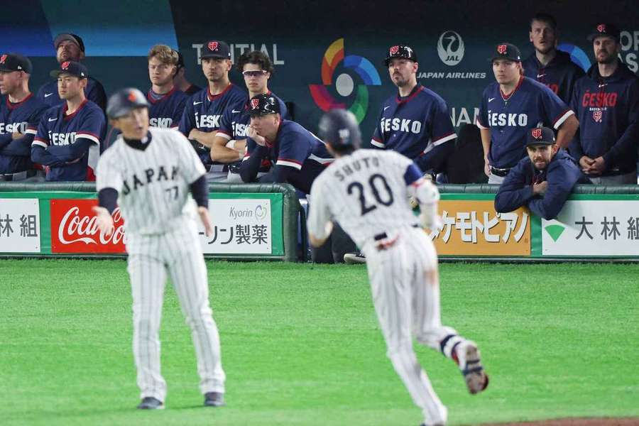 Japonci si došli pro výhru v závěru.