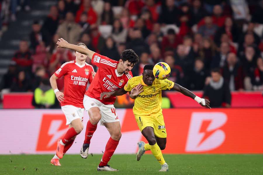 Benfica avança por Bruma enquanto SC Braga espreita Gonçalo Borges