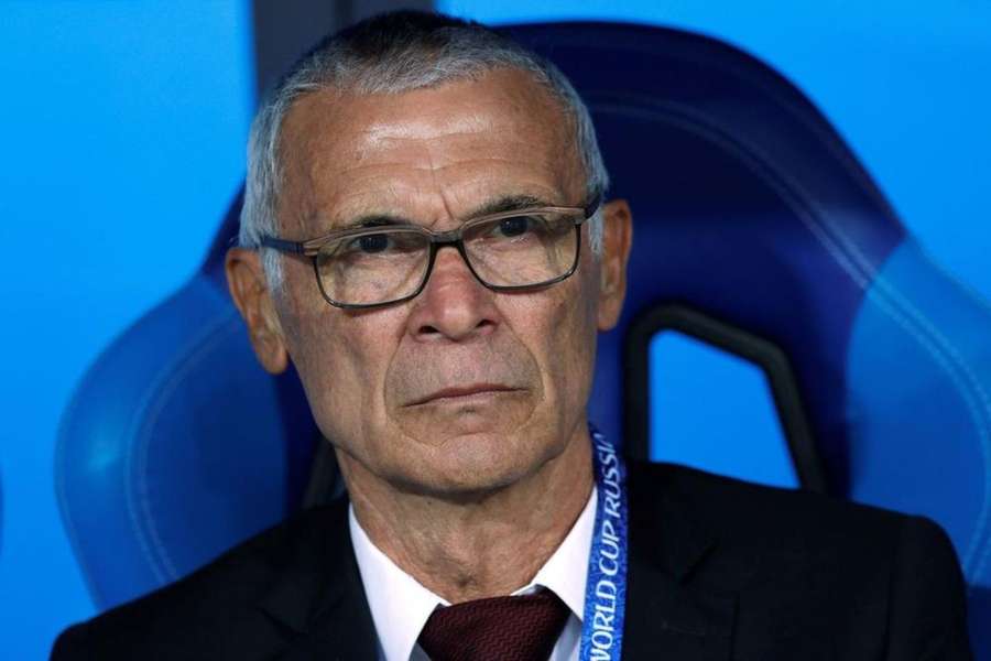Ce națională a preluat experimentatul antrenor Hector Cuper