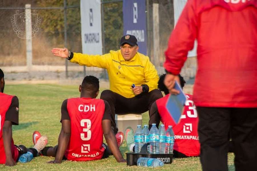 Girabola: Desportivo da Huila, de Paulo Torres, inicia diante da Académica do Lobito