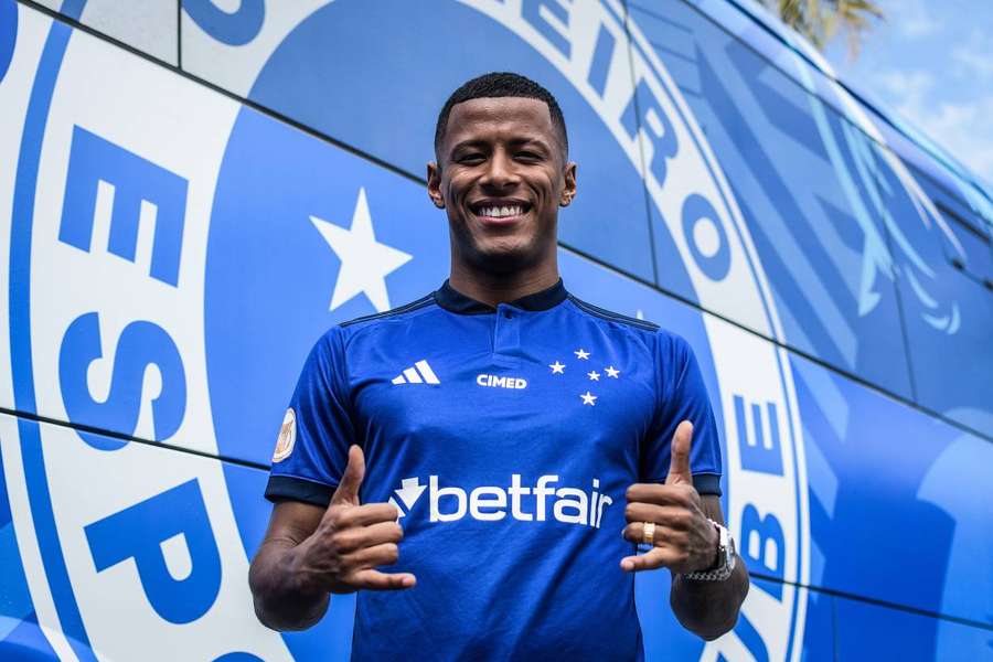 Arthur Gomes é mais um reforço celeste para a sequência da temporada