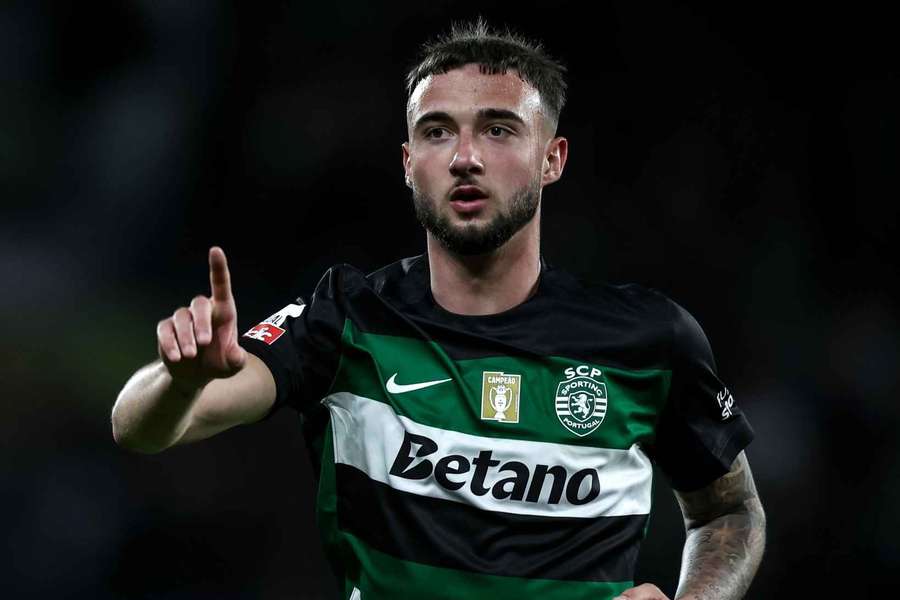 Debast festejou pelo Sporting