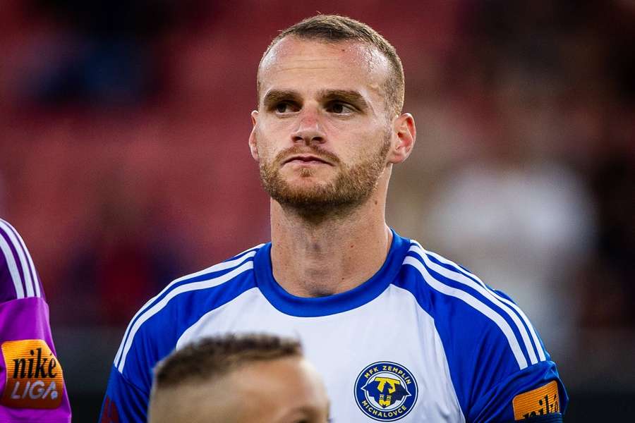 Pauschek verí, že Michalovce znova zažijú úspešnú sezónu. Pauschek verí, že Michalovce znova zažijú úspešnú sezónu.