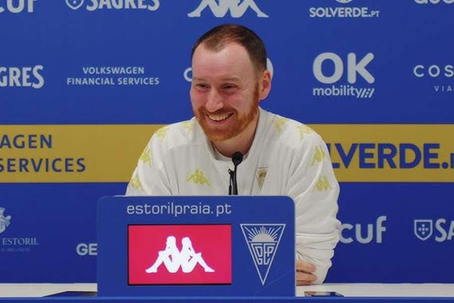 Ian Cathro, treinador do Estoril