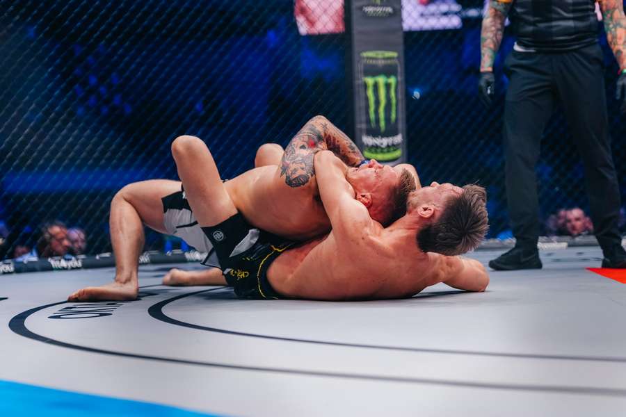 Chotěnovský utáhl Hawra.