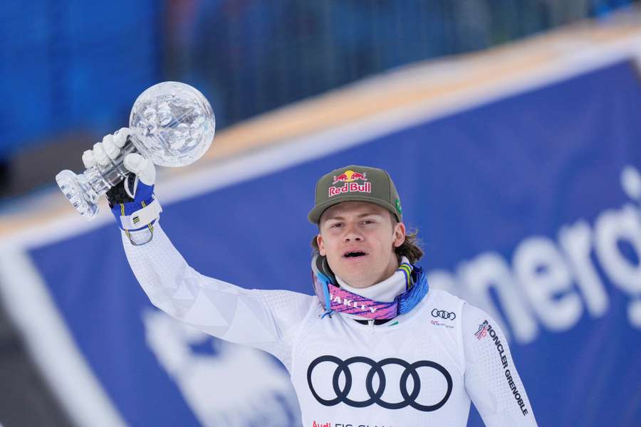 Lucas Pinheiro Braathen au sommet.