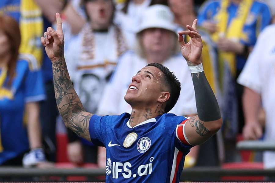 Enzo Fernández garantiu a vitória do Chelsea sobre o Leeds