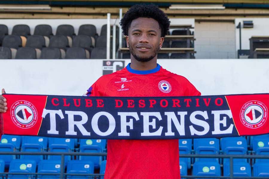 Ivando Soares apresentado no Trofense