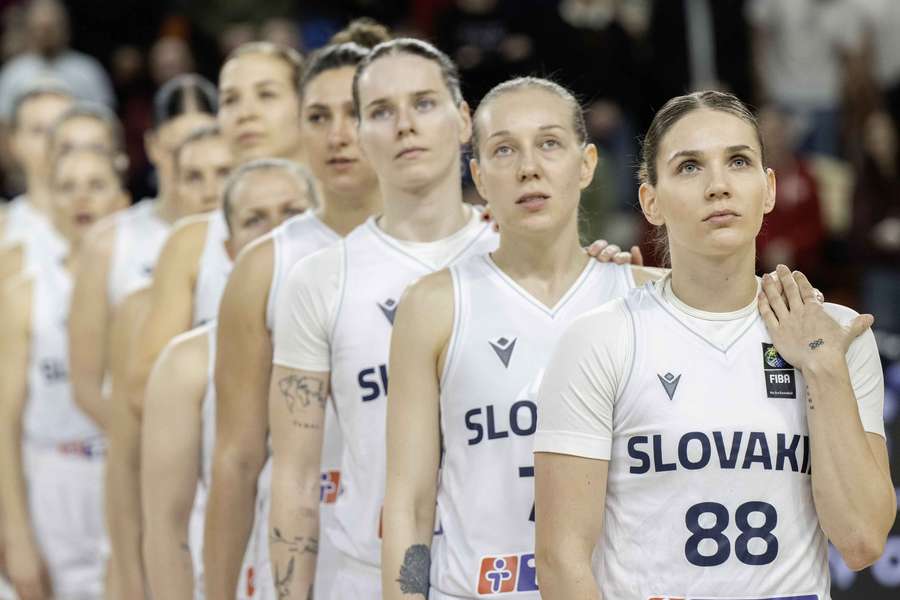 Slovenkám sa nepodarilo postúpiť na majstrovstvá Európy. Slovenkám sa nepodarilo postúpiť na majstrovstvá Európy.