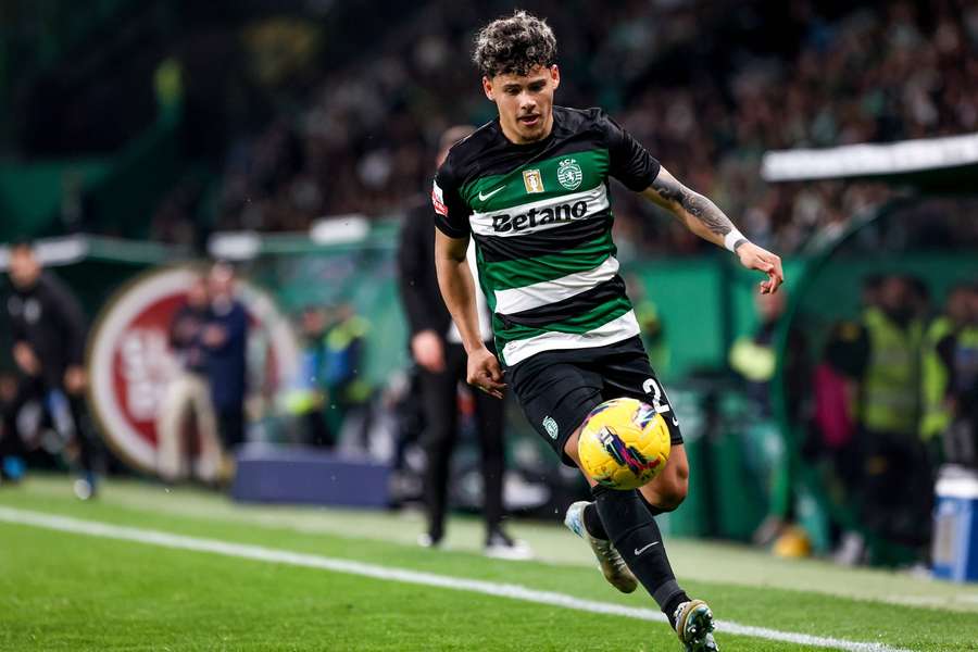 Maxi Araújo, ala uruguaio do Sporting