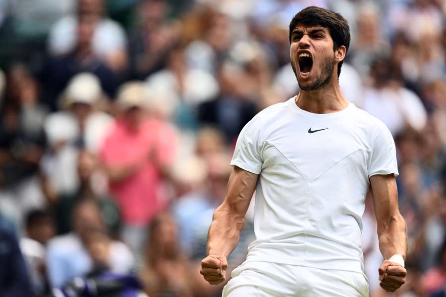 Alcaraz está na semifinal e Wimbledon pela 1ª vez