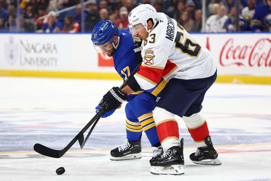 Brad Marchand v duelu proti Buffalu řádil.