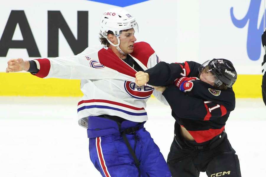 Slafkovský sa po reštarte NHL okrem iného aj pobil.