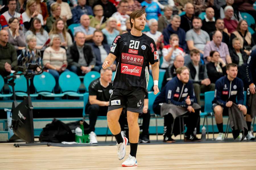 25-årige August Wiger var i stort spilhumør søndag mod GOG, hvor han scorede otte mål og lavede fem assists for Sønderjyske i en sejr på 42-37.