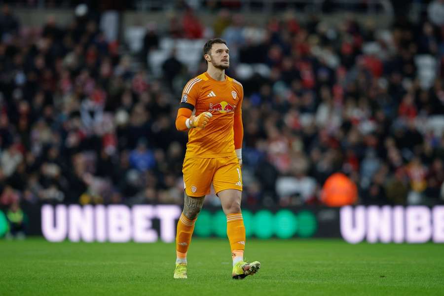 Perri na baliza do Leeds