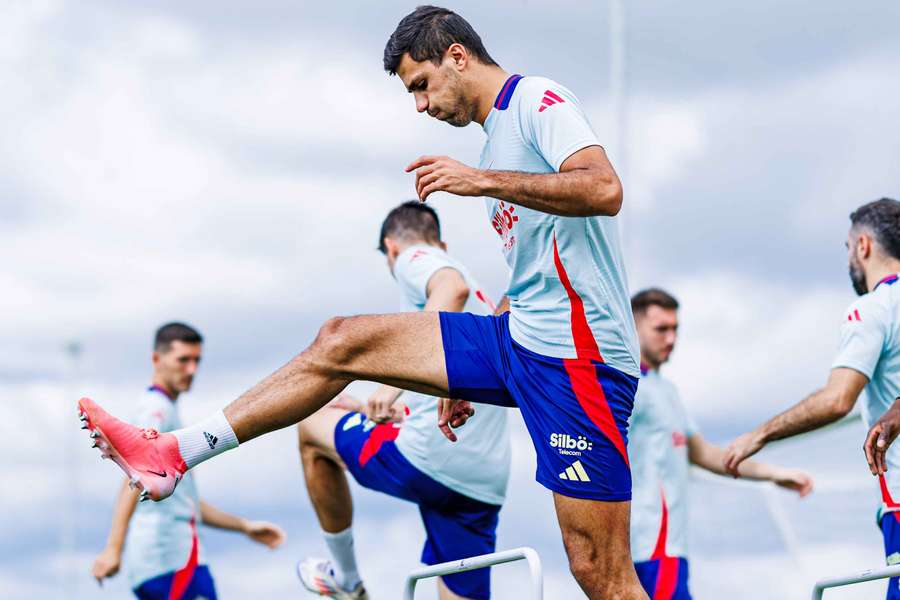 Rodri, durante uma sessão de treino da seleção na Alemanha