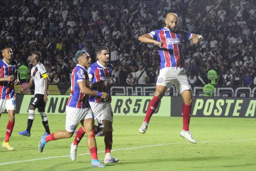 Thaciano abriu o placar para o Bahia