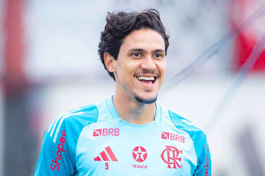 Pedro foi relacionado para Flamengo x Fluminense