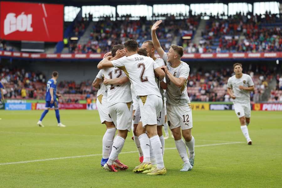 Čeští fotbalisté v neděli na Letné porazili Kosovo.