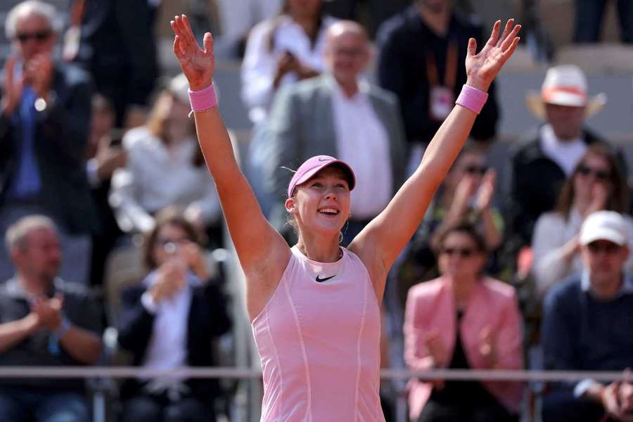 Mirra Andreeva a câștigat primul său titlu de Grand Slam la French Open. Mirra Andreeva a câștigat primul său titlu de Grand Slam la French Open.