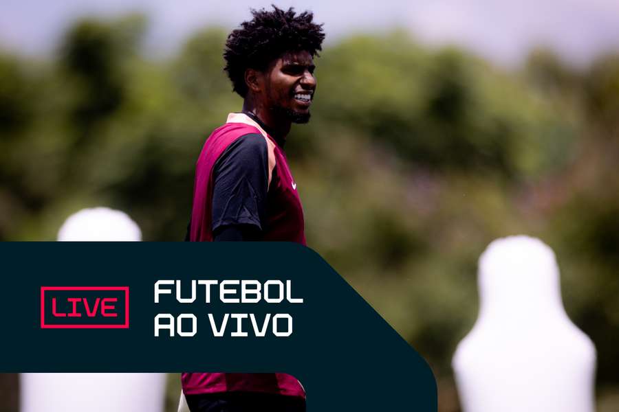 O Timão de Hugo Souza entra em campo pelo Paulistão nessa noite O Timão de Hugo Souza entra em campo pelo Paulistão nessa noite