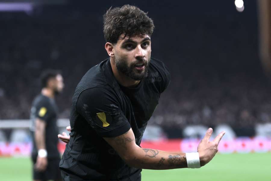 Yuri Alberto abriu a contagem na Neo Química Arena