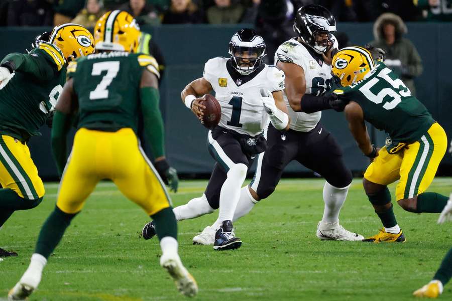 Eagles-Quarterback Hurts am Ball (M.) Eagles-Quarterback Hurts am Ball (M.)