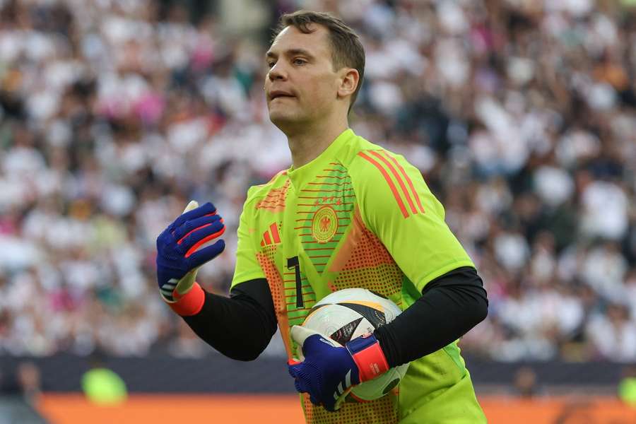 Manuel Neuer er kommet i vælten