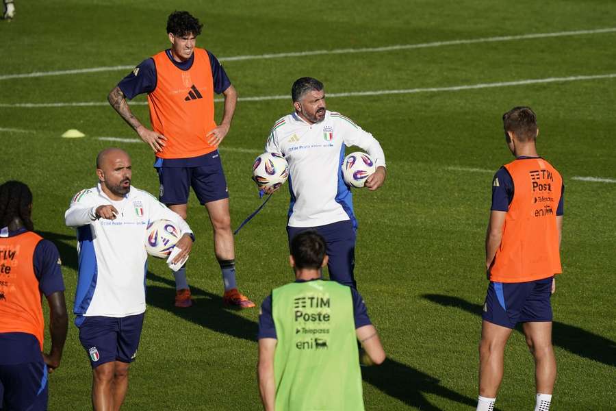 Gennaro Gattuso, selecionador de Itália, reconheceu que "não vai ser um ambiente calmo"