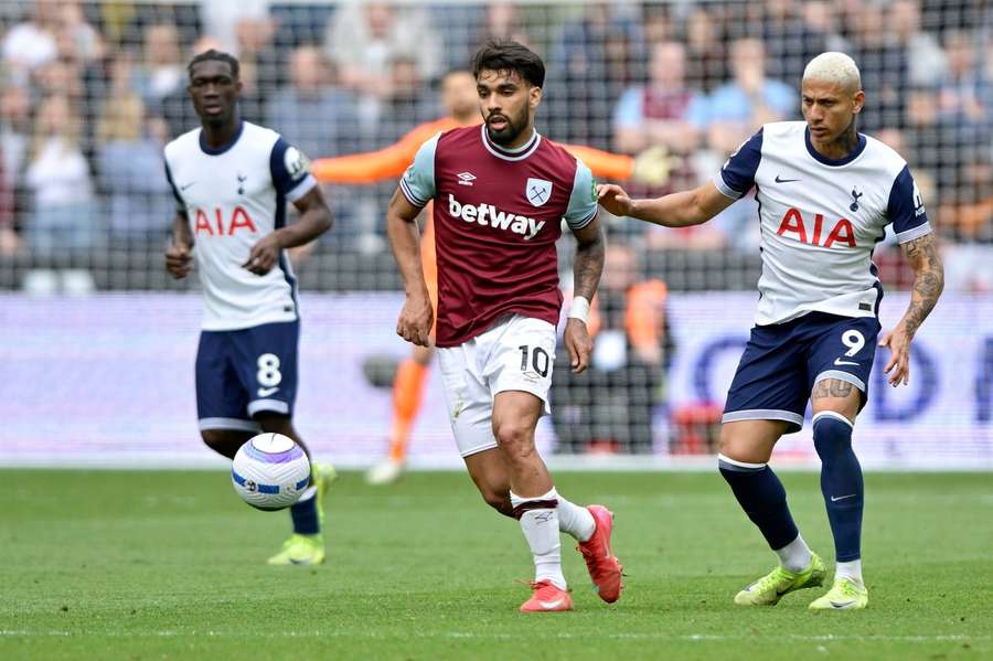 Wife responds to emotional West Ham ace Paqueta after Spurs booking