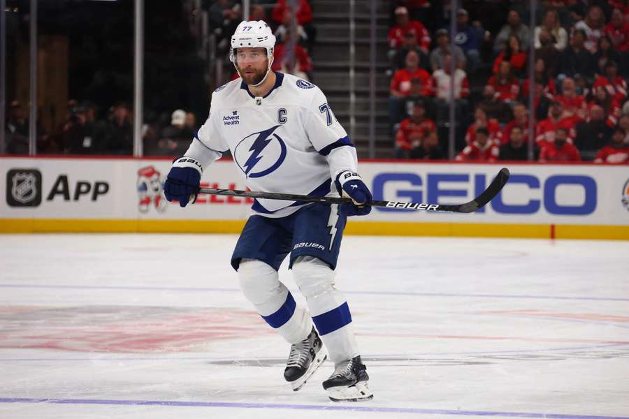 Tampa Bay Lightning's Victor Hedman skates during play (2025) Tampa Bay Lightning's Victor Hedman skates during play (2025)