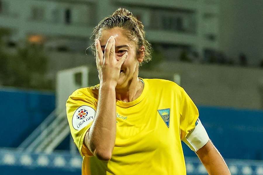 Sara Brasil ao serviço do Estoril