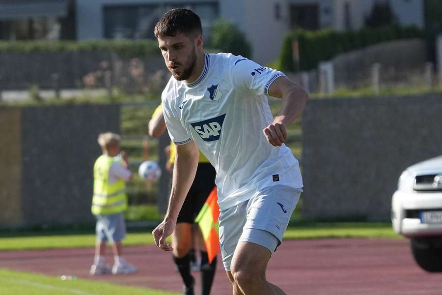 David Jurásek nejspíše bude hostovat v AEK Atény.