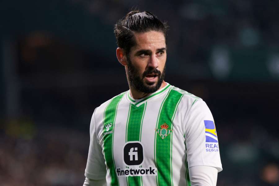 Isco si nútene od futbalu oddýchne.