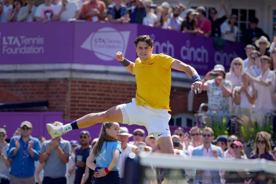 Alcaraz, campionul de la Wimbledon, eliminat de Draper