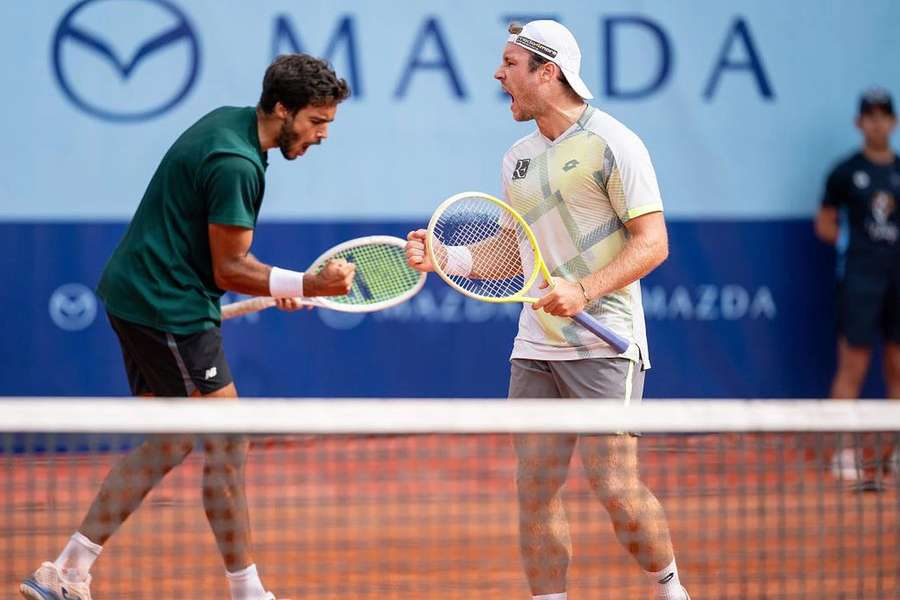 Francisco Cabral e Lucas Miedler seguem para os quartos de final Francisco Cabral e Lucas Miedler seguem para os quartos de final