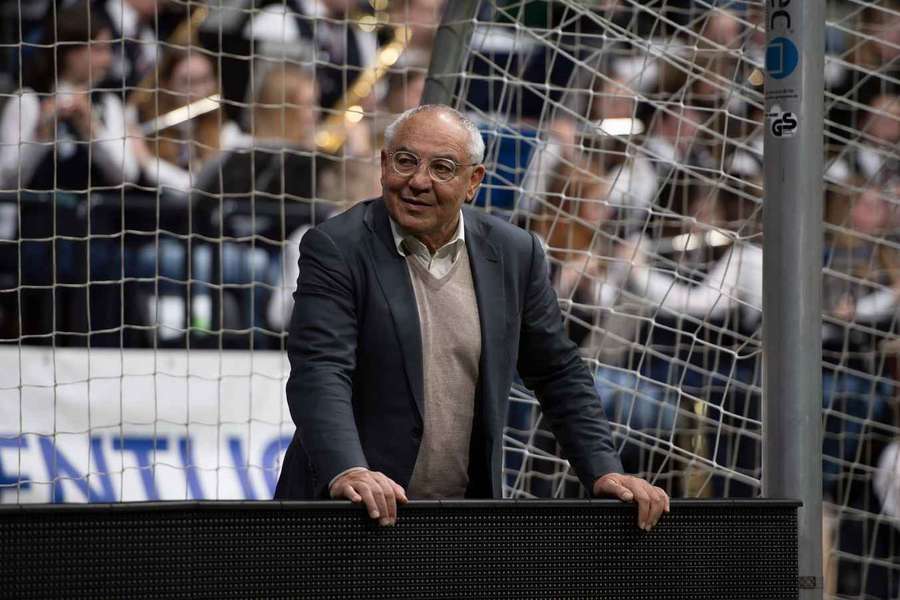 Felix Magath könnte beim HSV in neuer Funktion seinen Legendenstatus ausbauen.