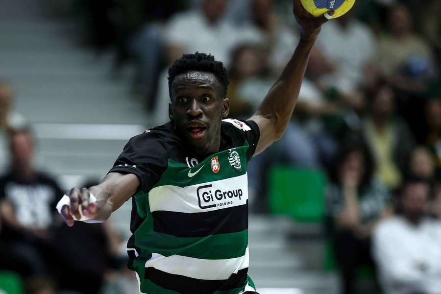 Sporting triunfou em casa